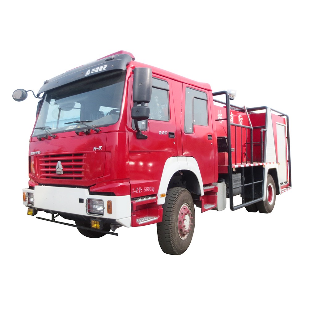 Truk Pemadam Kebakaran Hutan Howo 8 Cbm